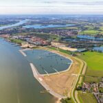 Walstroom verplicht in de haven van Spijk