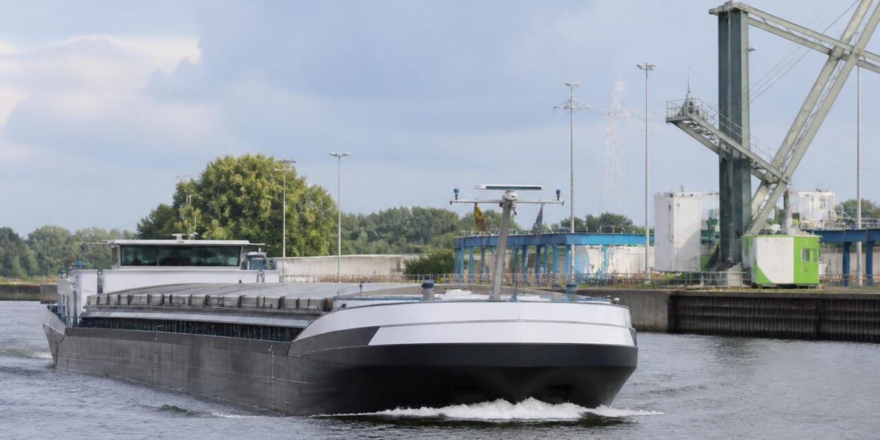 Nieuwe subsidie maakt verduurzaming van binnenvaartschepen toegankelijker