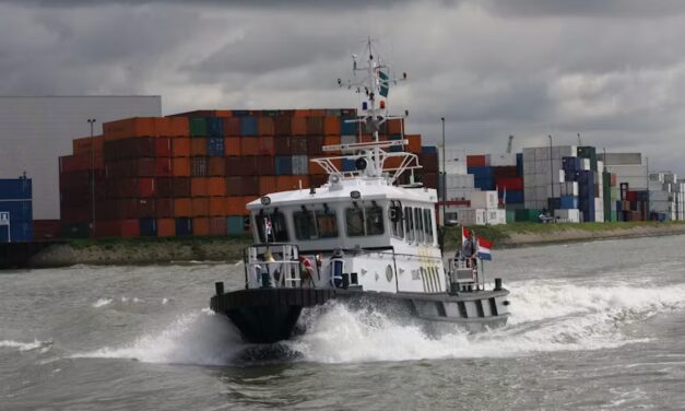 Rijkswaterstaat verkent duurzame opvolgers voor vijf douanevaartuigen